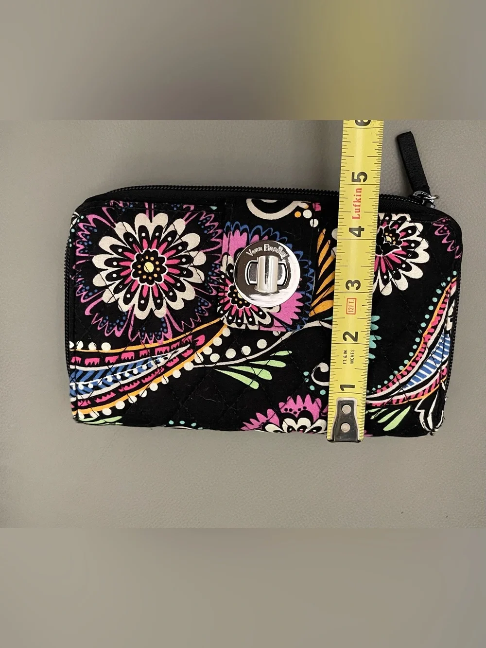 Vera Bradley Quilted Turn Lock Wallet in Retired Bandana Swirl Pattern - Picture 2 of 8